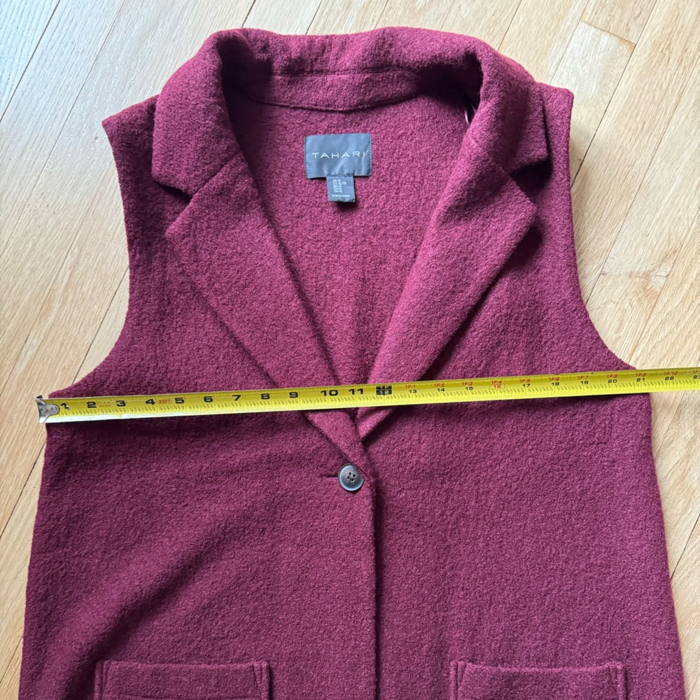 🍂CLEAROUT Tahari Burgundy Vest - Picture 9 of 10